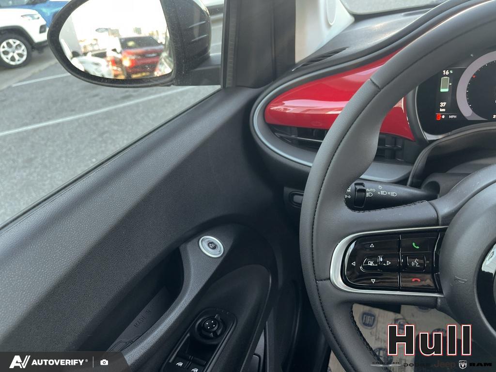 2025 Fiat 500e BEV RED, Toronto, Cash
