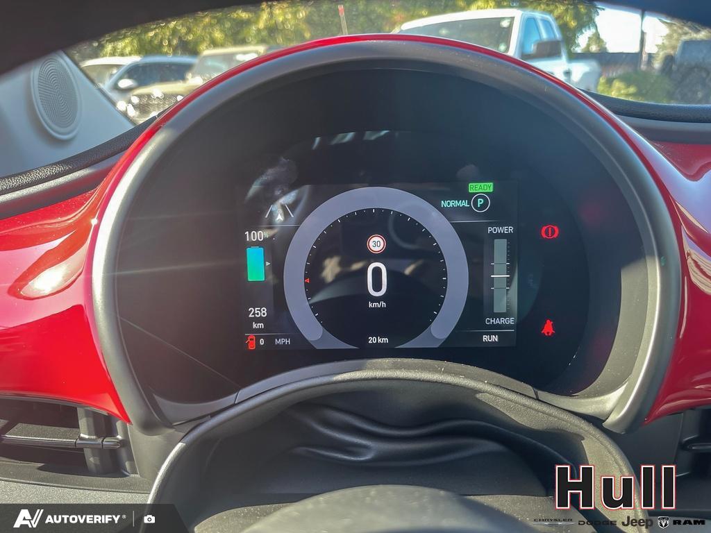 2025 Fiat 500e BEV RED, Toronto, Cash
