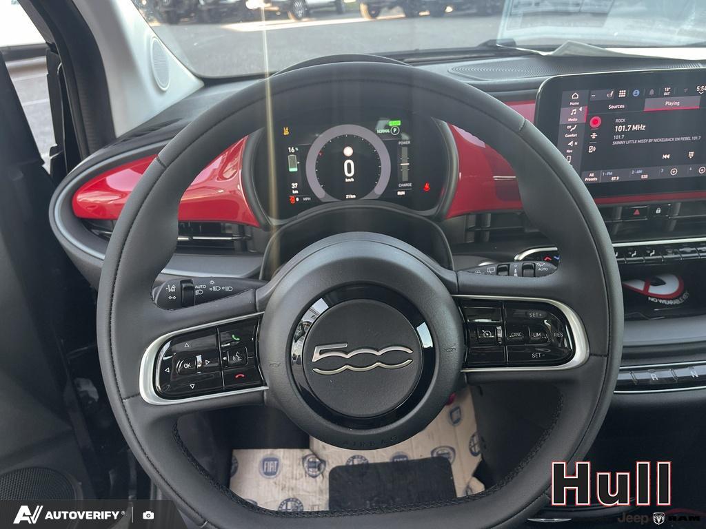 2025 Fiat 500e BEV RED, Toronto, Cash