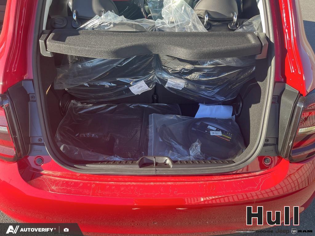 2025 Fiat 500e BEV RED, Toronto, Cash