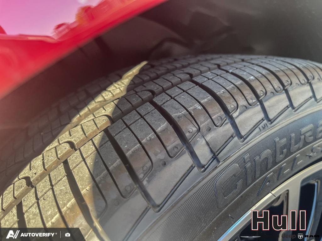 2025 Fiat 500e BEV RED, Toronto, Cash