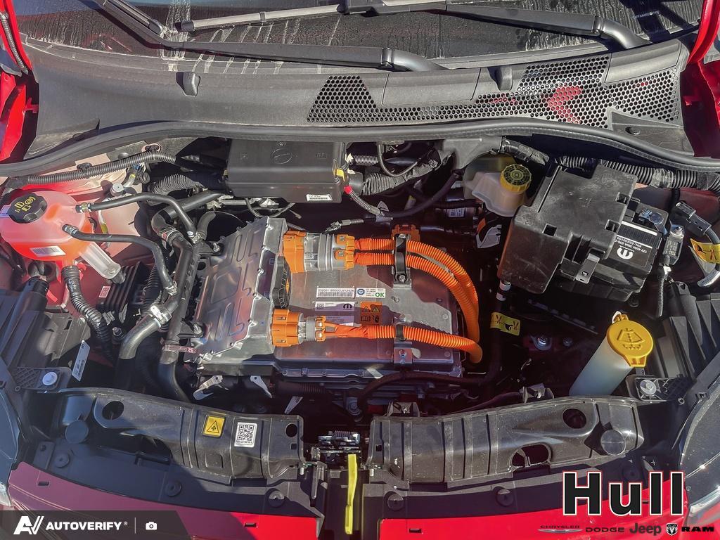 2025 Fiat 500e BEV RED, Toronto, Cash