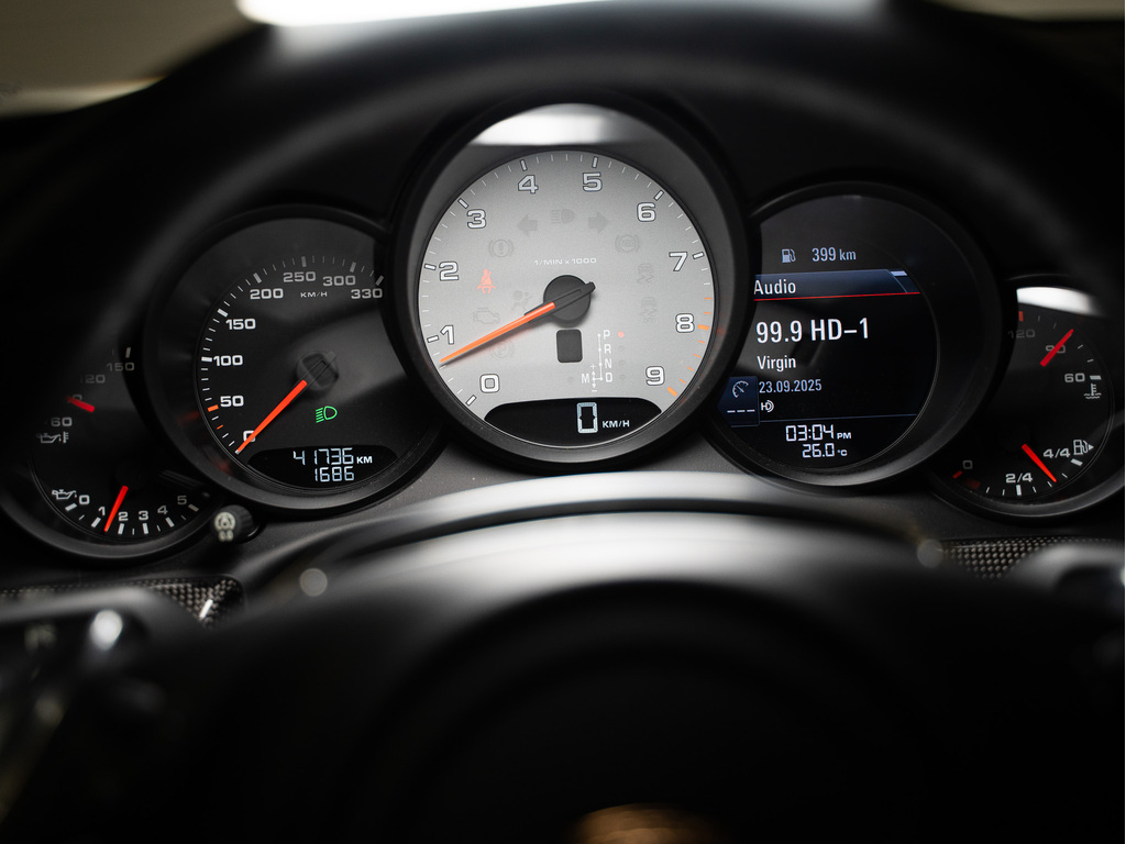 2014 Porsche 911 Carrera 4S, Toronto, Cash