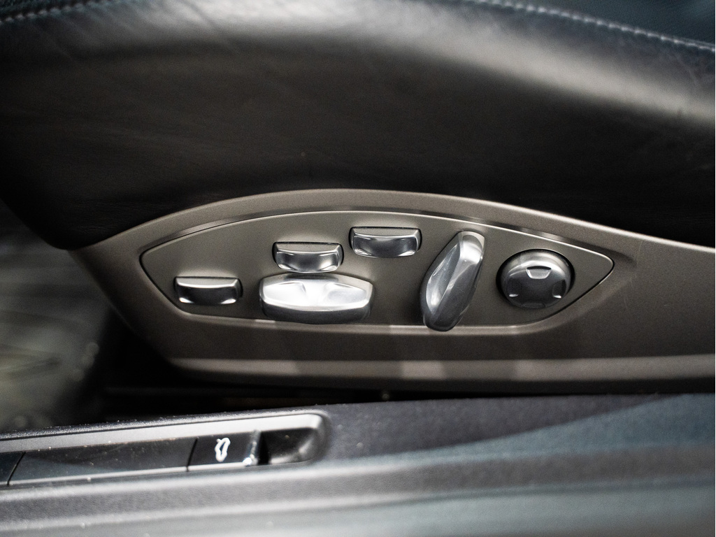 2014 Porsche 911 Carrera 4S, Toronto, Cash