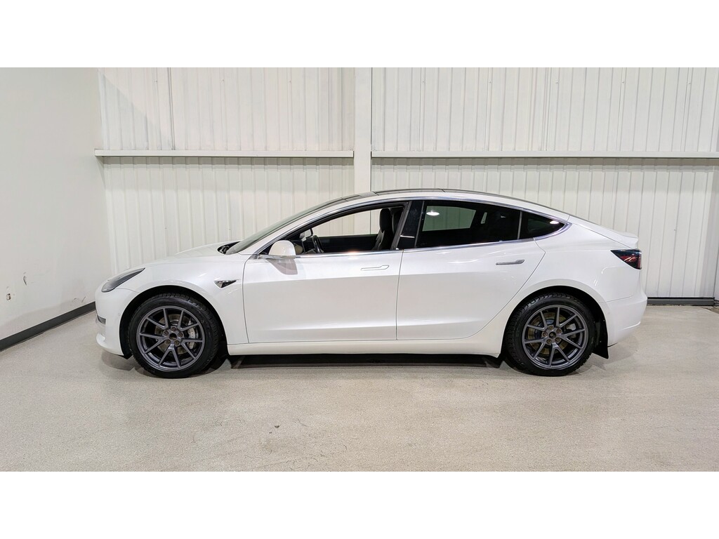 Tesla Model 3 2019 Tesla Model 3 2019