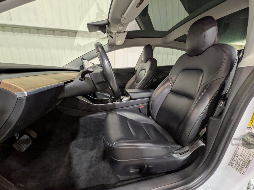 Tesla Model 3 2019 Tesla Model 3 2019