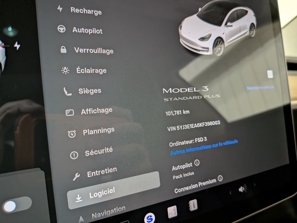 Tesla Model 3 2019 Tesla Model 3 2019