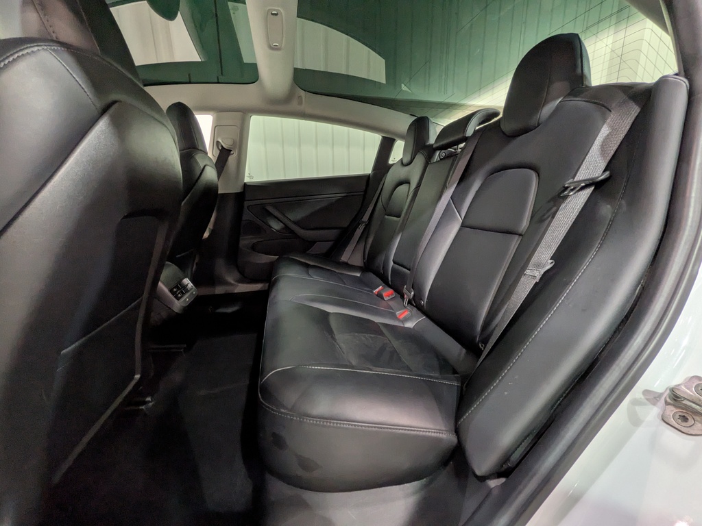 Tesla Model 3 2019 Tesla Model 3 2019