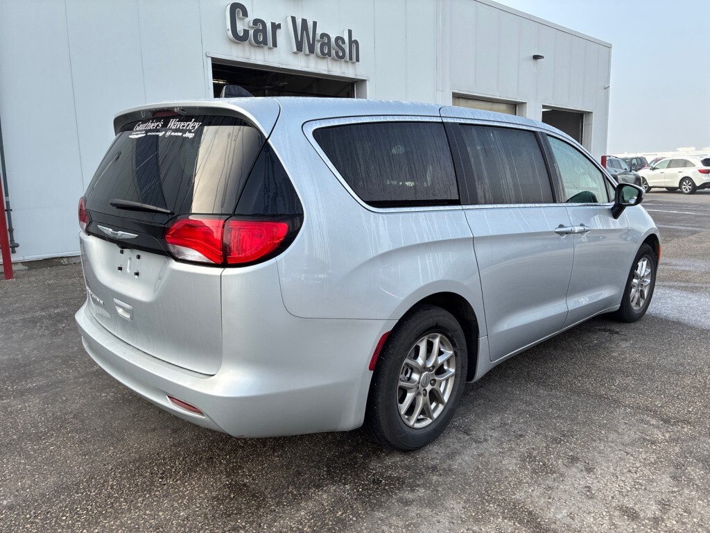 2023 Chrysler Grand Caravan