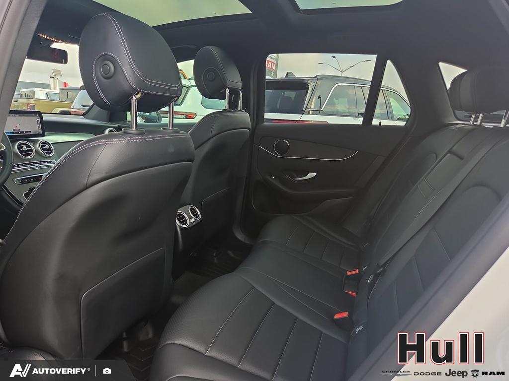 2022 Mercedes-Benz GLC 300 4MATIC, Toronto, Cash