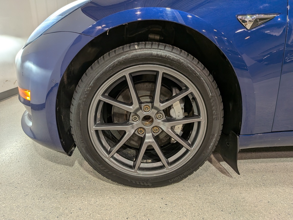 Tesla Model 3 2019 Tesla Model 3 2019