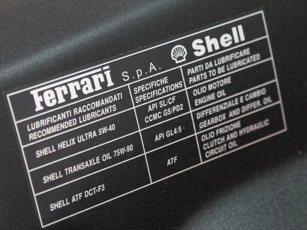 2010 Ferrari 458 Italia COUPE   20"RIM   CARBON FIBRE PKG   BUCKET SEATS, Toronto, Cash