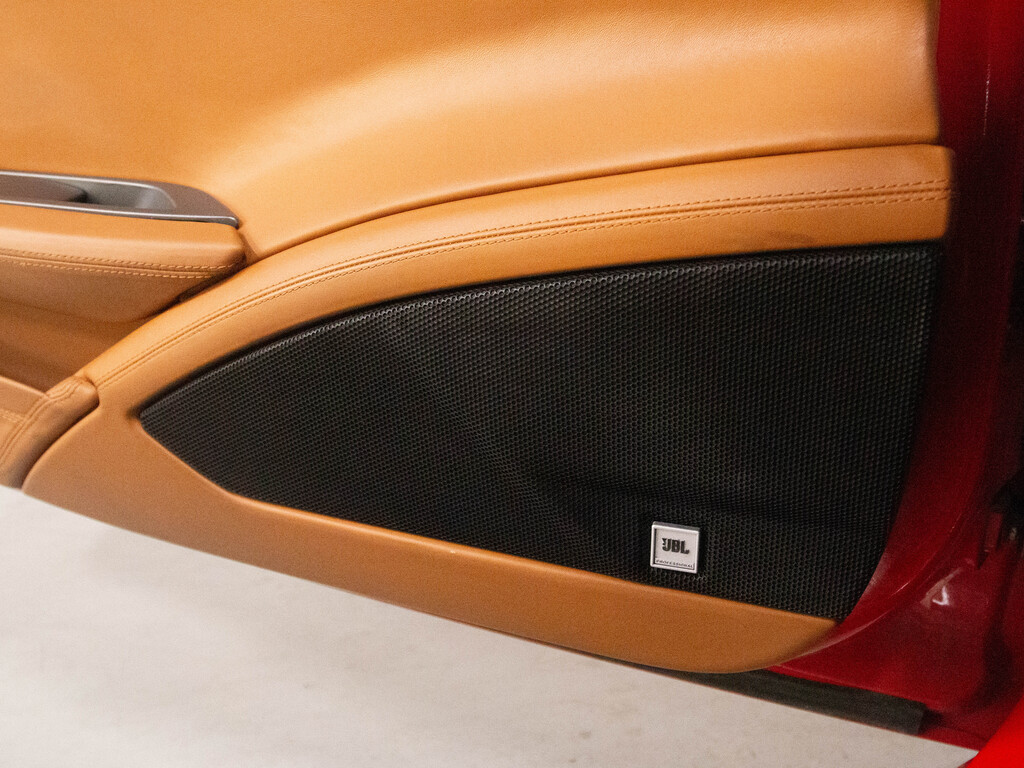 2010 Ferrari 458 Italia COUPE   20"RIM   CARBON FIBRE PKG   BUCKET SEATS, Toronto, Cash