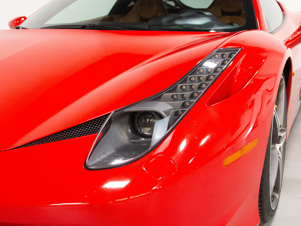 2010 Ferrari 458 Italia COUPE   20"RIM   CARBON FIBRE PKG   BUCKET SEATS, Toronto, Cash