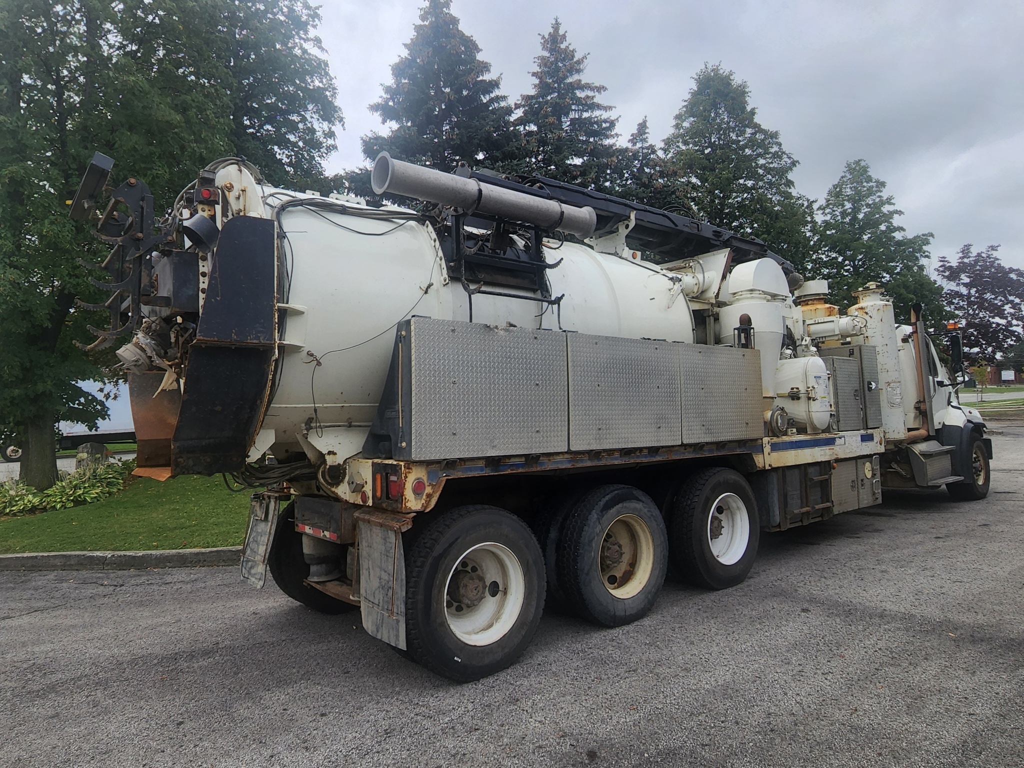 2015 Freightliner 114SD