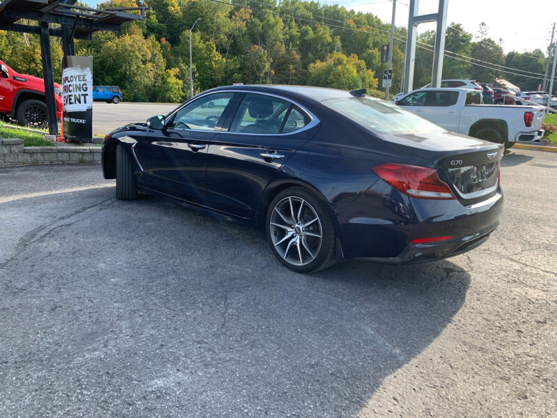 2020 Genesis G70