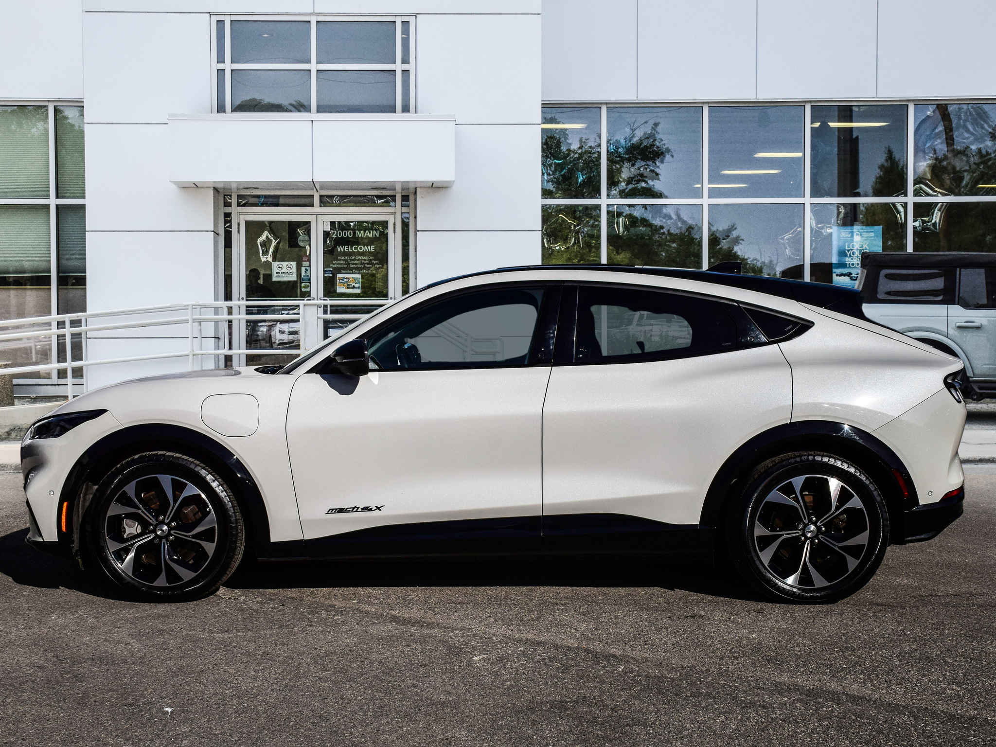 2021 Ford Mustang Mach-E