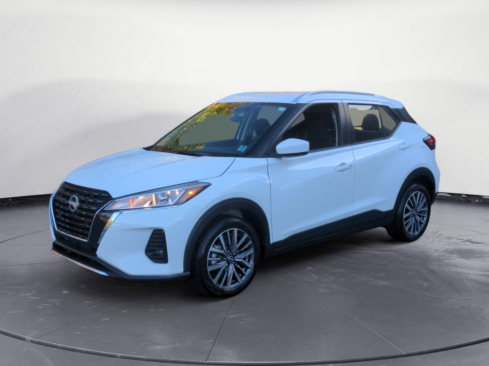 2025 Nissan Kicks Play