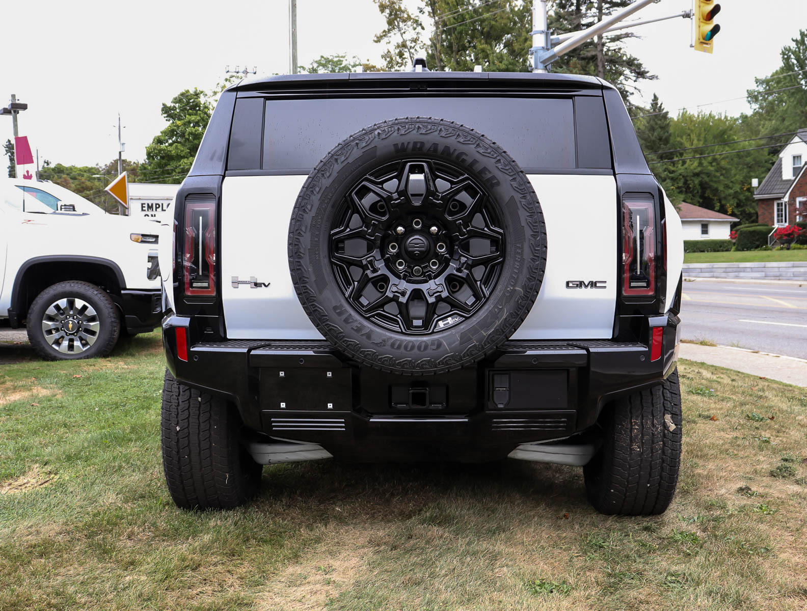 2026 GMC HUMMER EV SUV