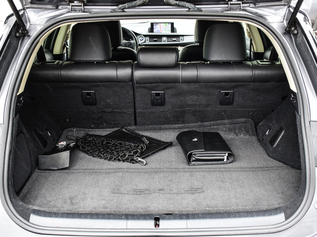 2015 Lexus CT 200h Hybrid, Toronto, Cash