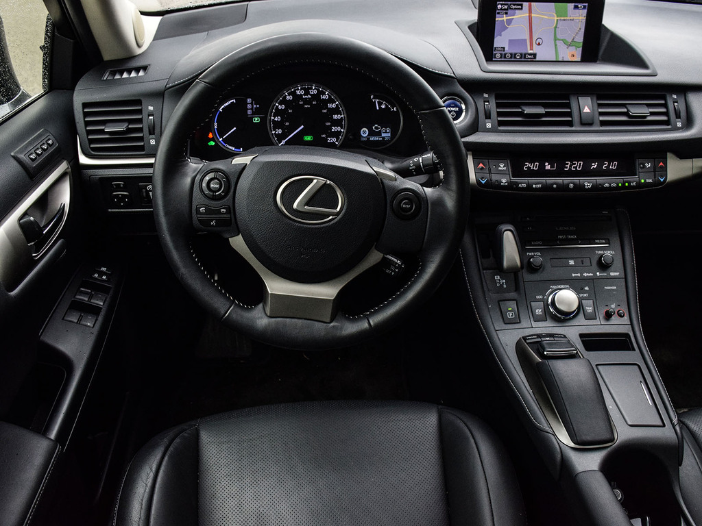 2015 Lexus CT 200h Hybrid, Toronto, Cash