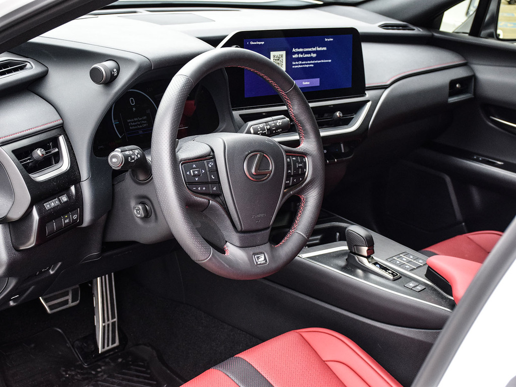 2025 Lexus UX 300h UX 300h, 多伦多, 全款车