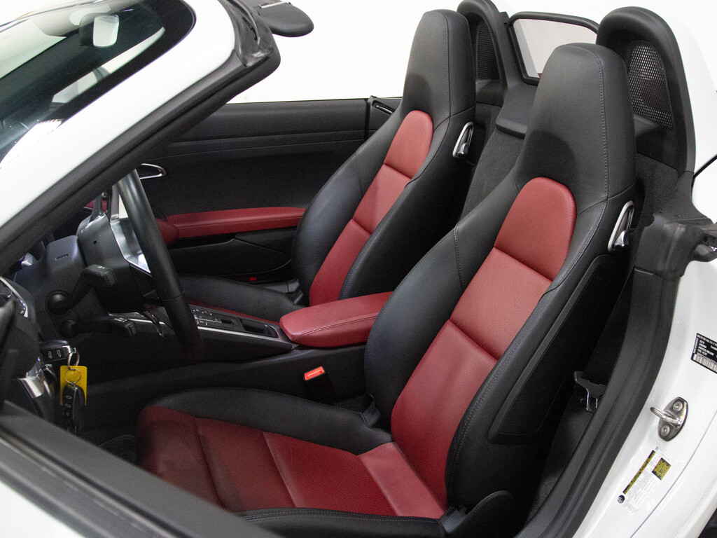 2019 Porsche 718 Boxster ROADSTER   SOFT TOP   RED INTERIOR   LOW KM, Toronto, Cash