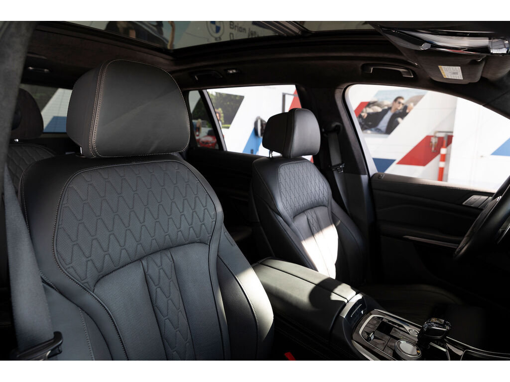 2020 BMW X7 xDrive40i, 温哥华, 全款车