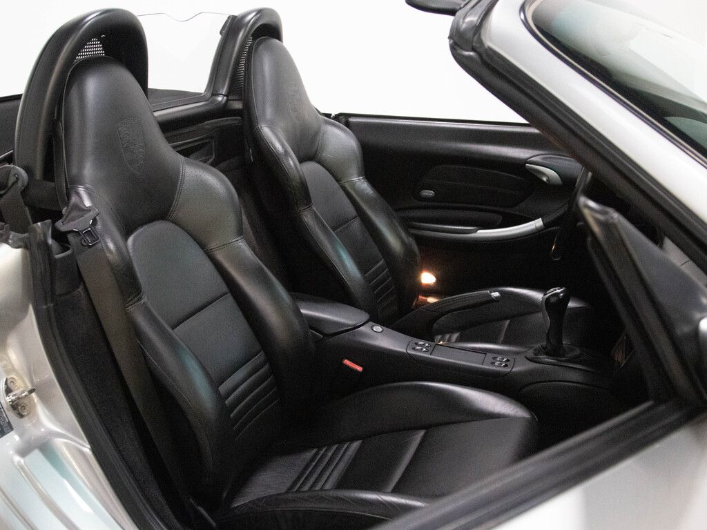 2004 Porsche Boxster ROADSTER  S   6-SPD   MANUAL   SOFT TOP   BOSE, 多伦多, 全款车