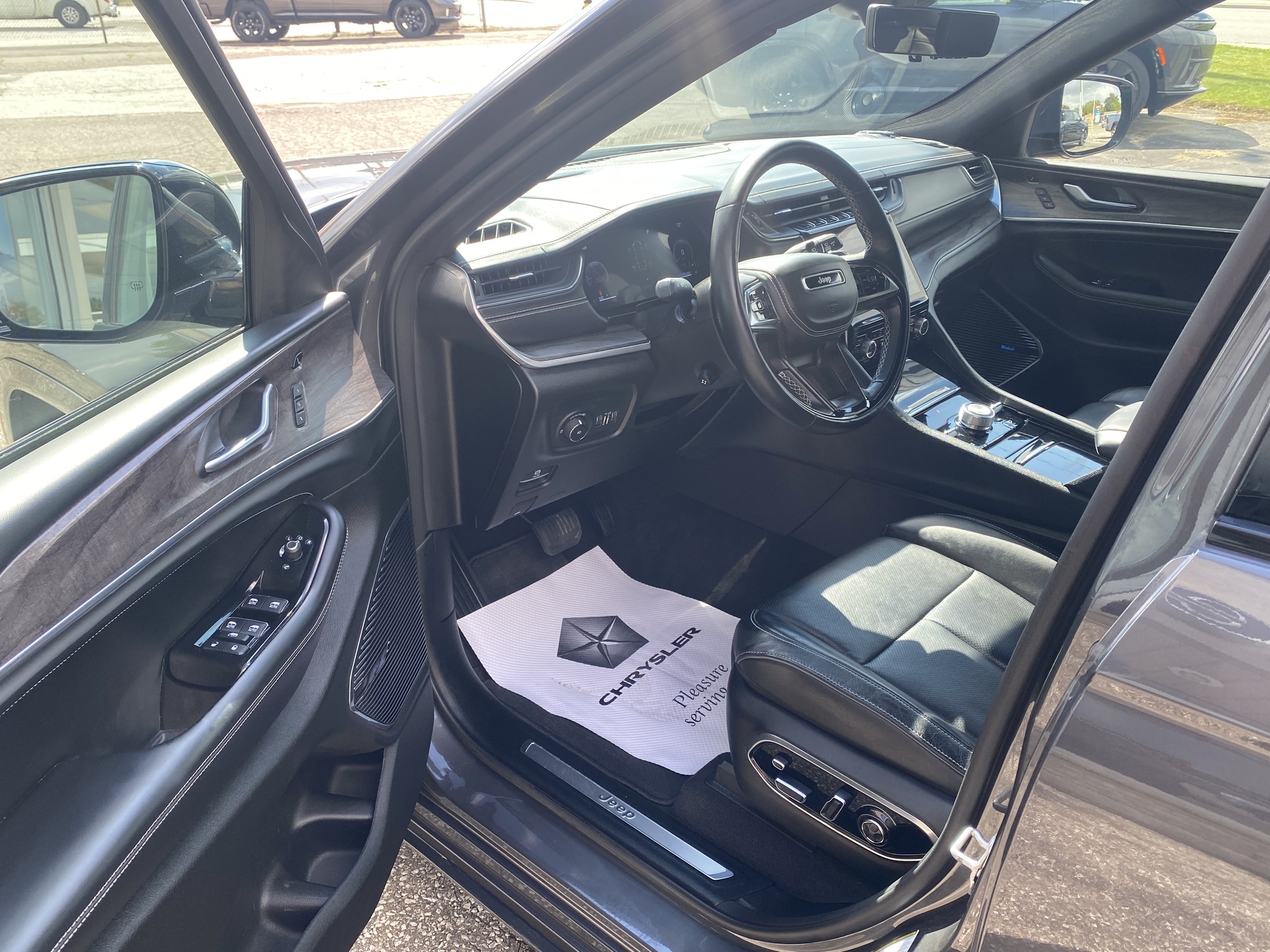 2022 Jeep Grand Cherokee L