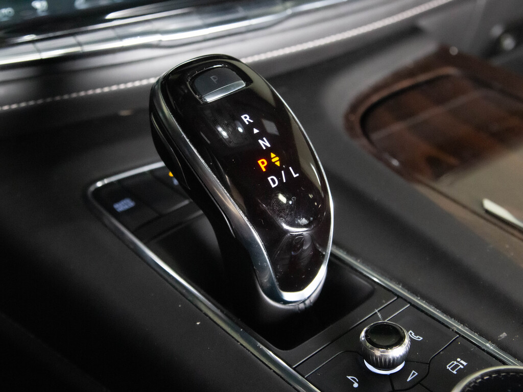2021 Cadillac Escalade Sport Platinum, Toronto, Cash
