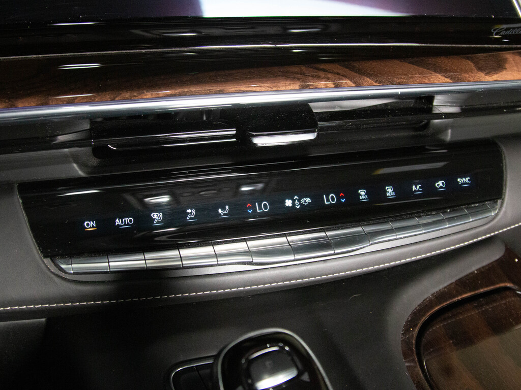 2021 Cadillac Escalade Sport Platinum, Toronto, Cash