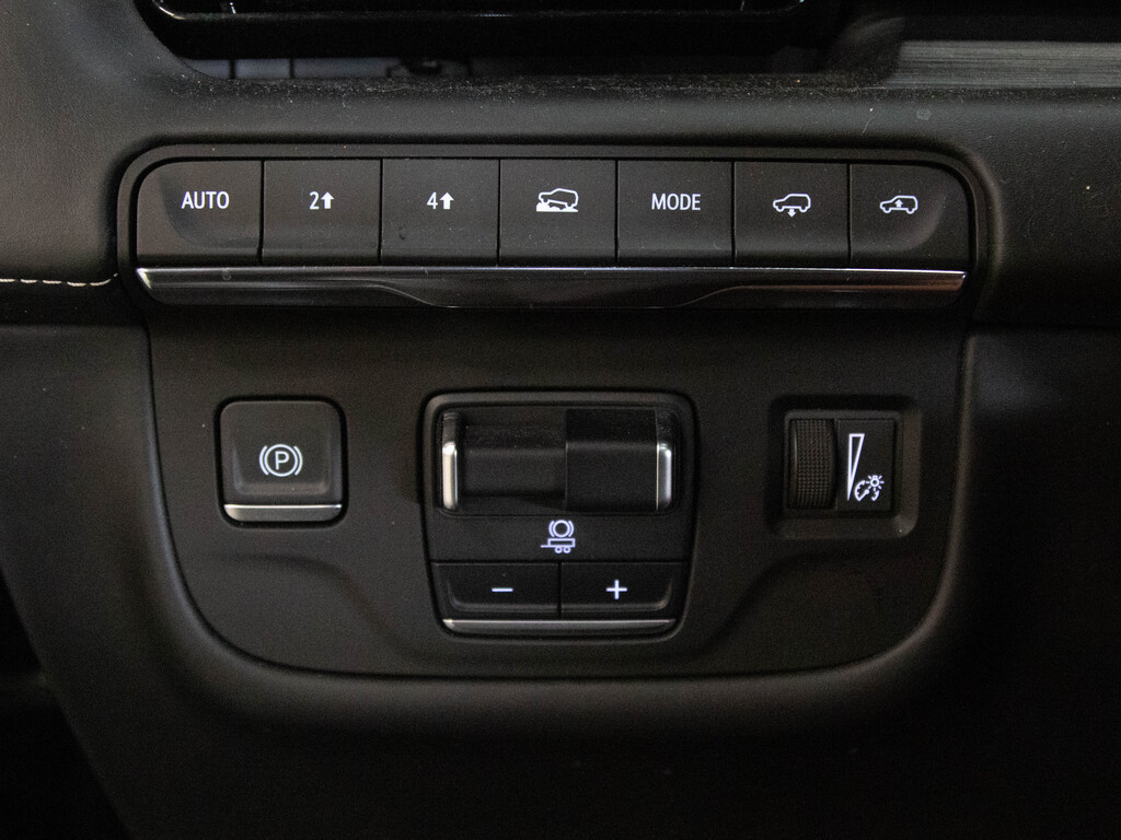 2021 Cadillac Escalade Sport Platinum, Toronto, Cash