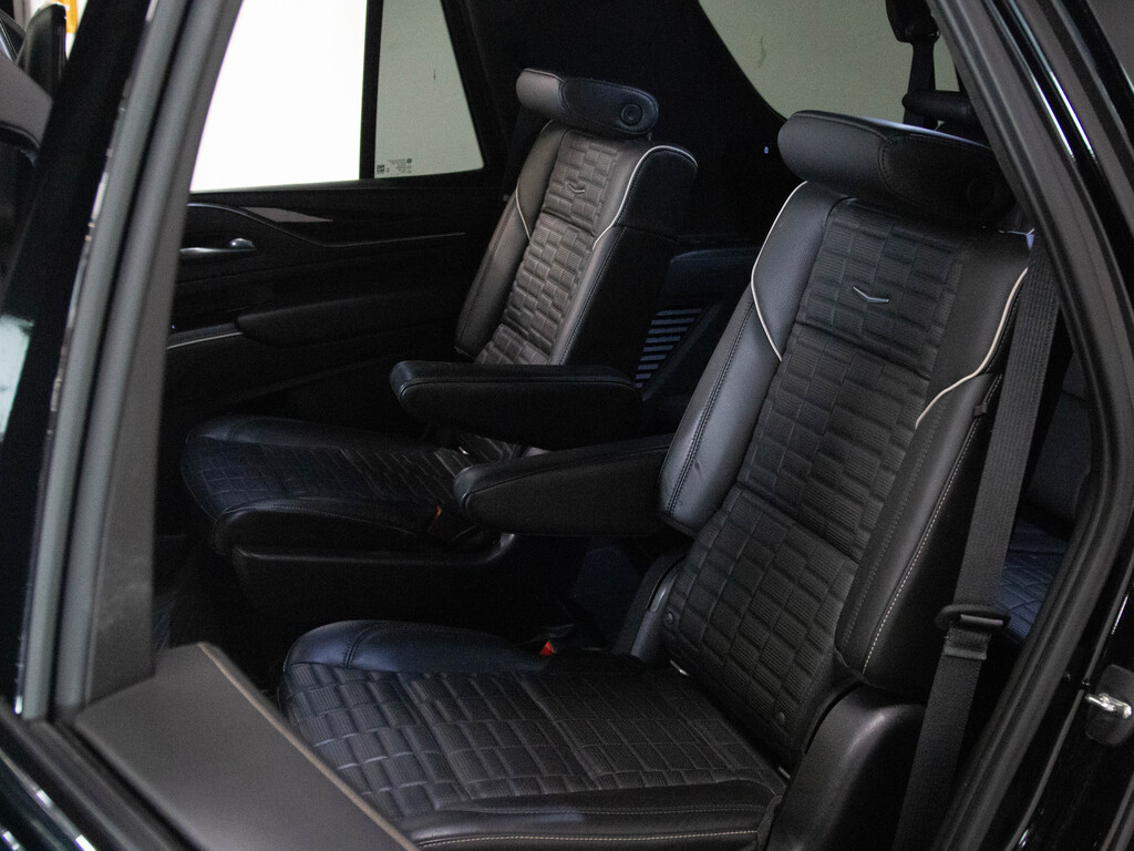 2021 Cadillac Escalade Sport Platinum, Toronto, Cash