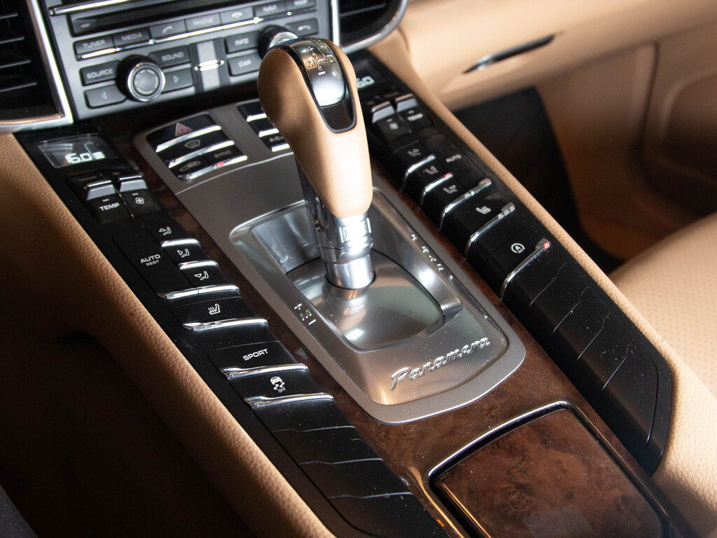 2014 Porsche Panamera 4, Toronto, Cash