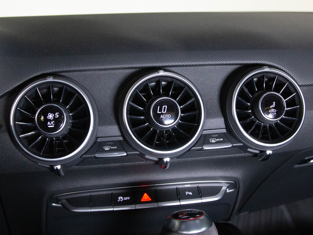2018 Audi TT RS 2.5T, Toronto, Cash