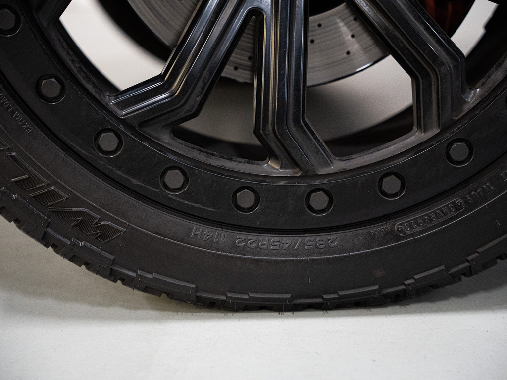 2016 Mercedes-Benz AMG G 63 63   AMG   BRABUS KIT   MATTE   22"RIM, Toronto, Cash