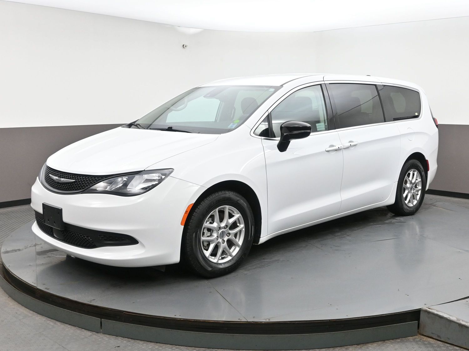 2024 Chrysler Grand Caravan