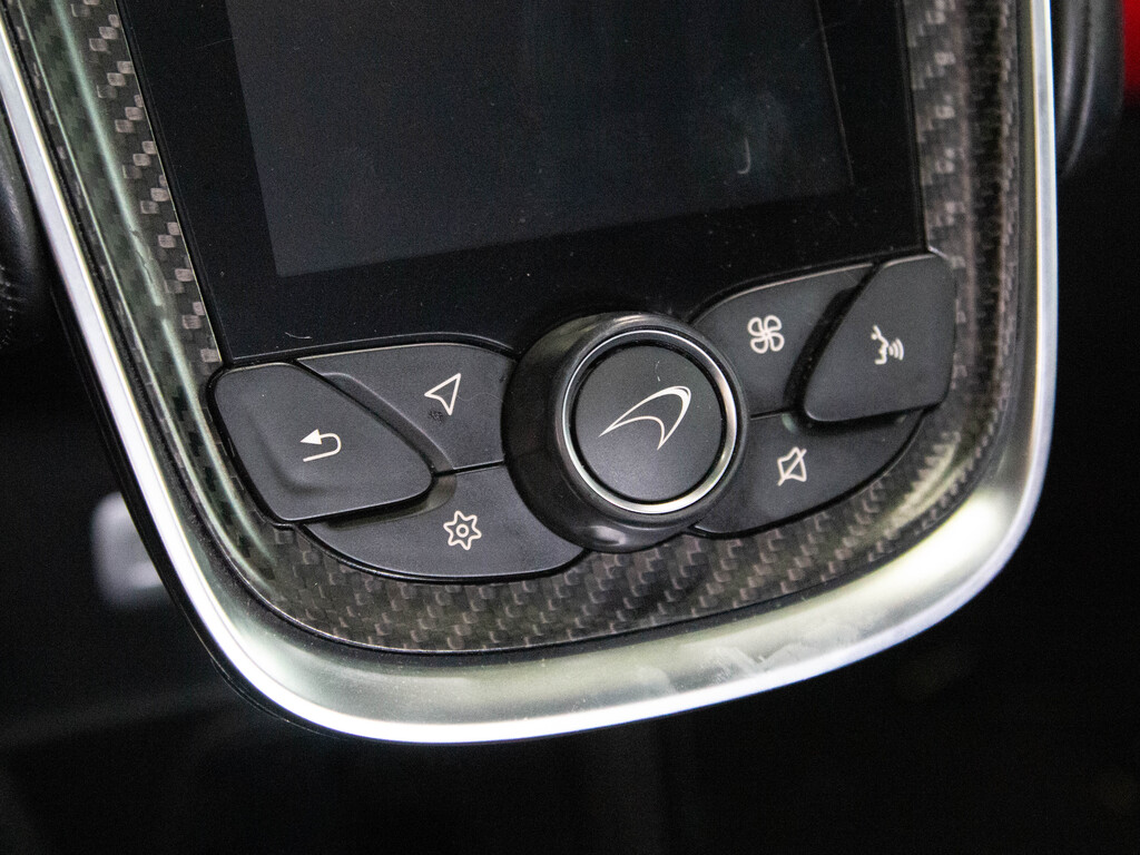 2017 Mclaren 570S COUPE   BOWERS  WILKINS   CARBON   RED INTERIOR, Toronto, Cash