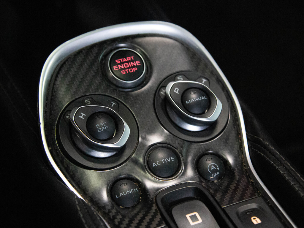 2017 Mclaren 570S COUPE   BOWERS  WILKINS   CARBON   RED INTERIOR, Toronto, Cash