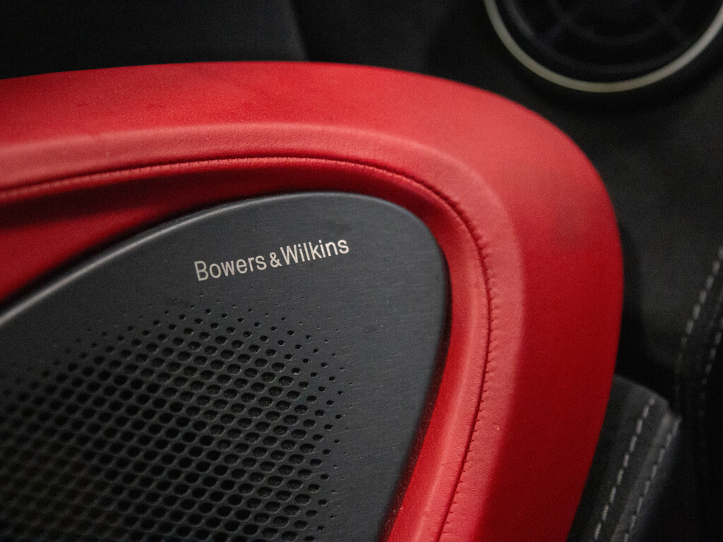 2017 Mclaren 570S COUPE   BOWERS  WILKINS   CARBON   RED INTERIOR, Toronto, Cash