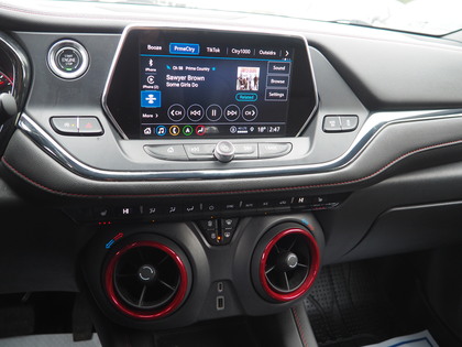 used 2021 Chevrolet Blazer car, priced at $29,900