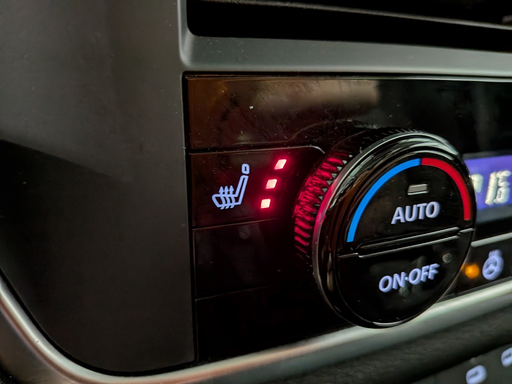 Nissan Rogue 2024