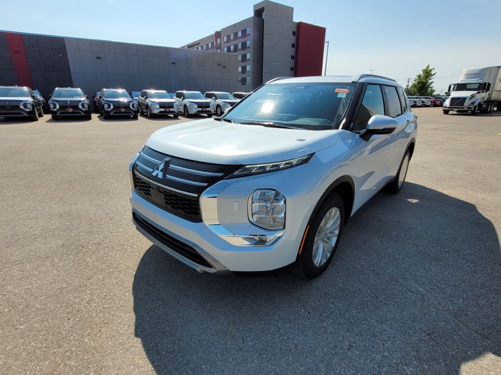 2025 Mitsubishi Outlander