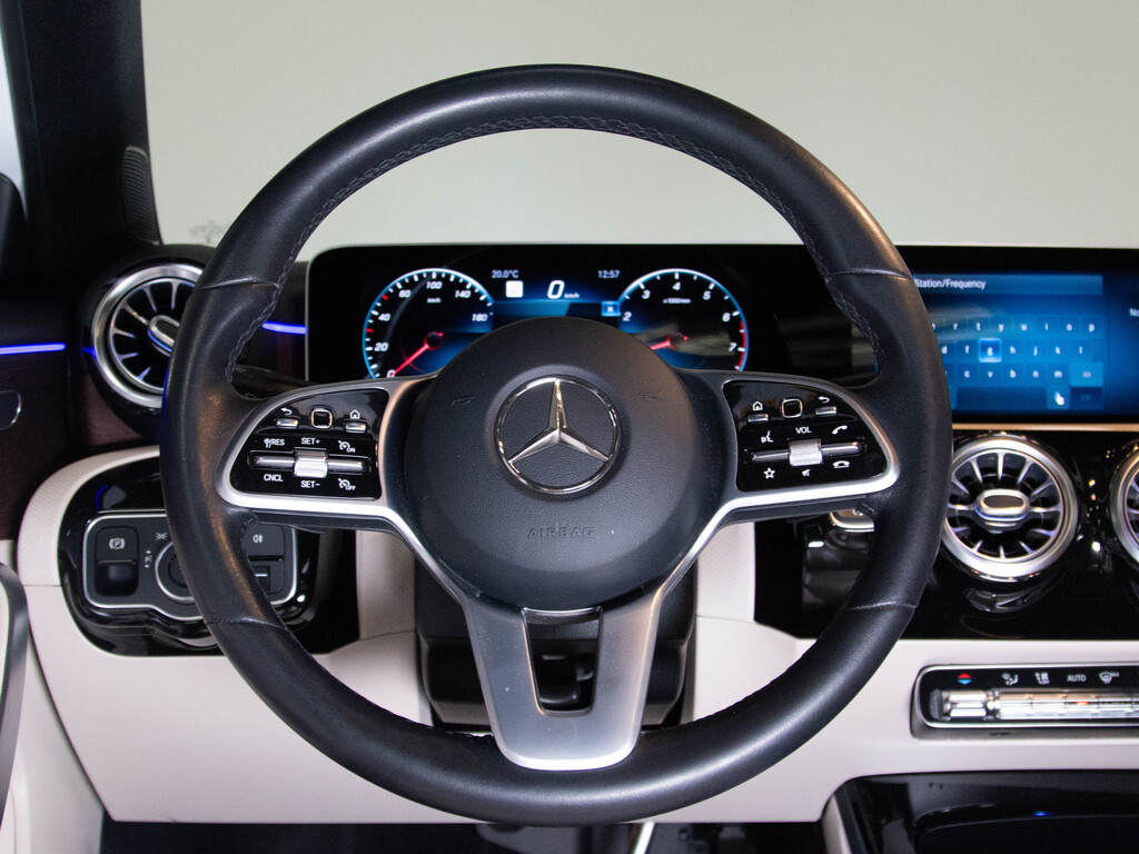2020 Mercedes-Benz A 220 4MATIC, 多伦多, 全款车