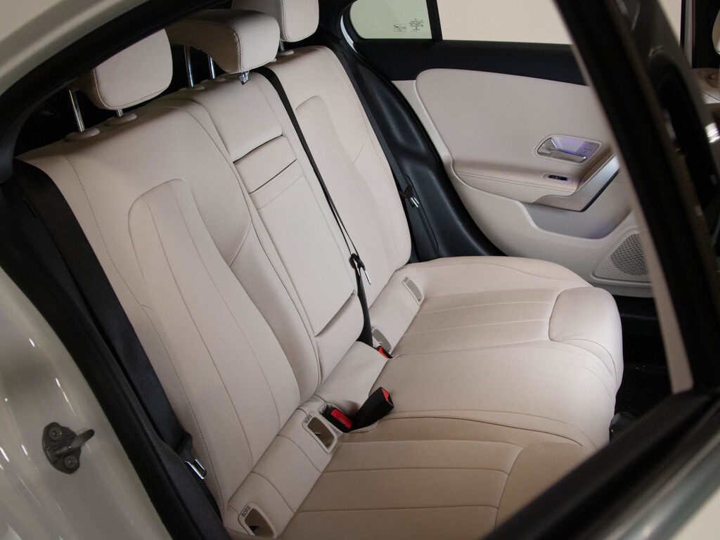 2020 Mercedes-Benz A 220 4MATIC, 多伦多, 全款车