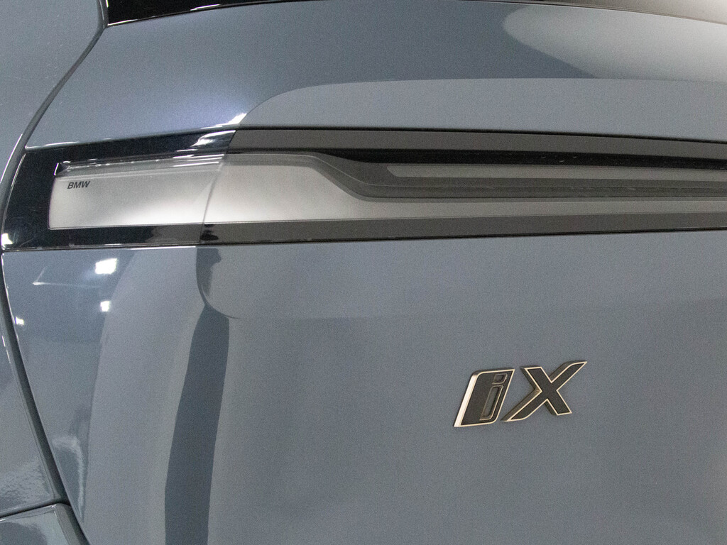 2023 BMW iX M60, 多伦多, 全款车
