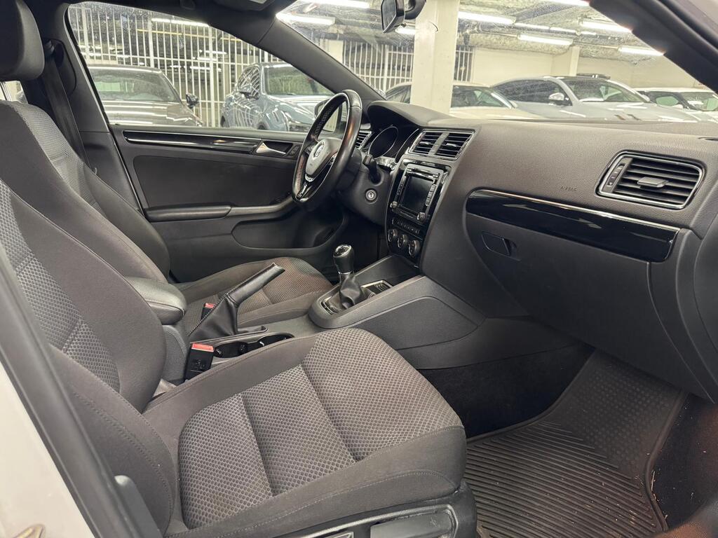 2015 Volkswagen Jetta Excellent condition, Low Kms, clear title!!!, Vancouver, Cash