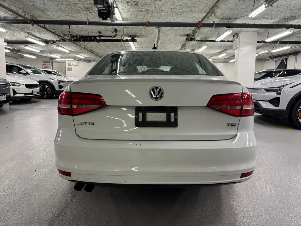 2015 Volkswagen Jetta Excellent condition, Low Kms, clear title!!!, Vancouver, Cash