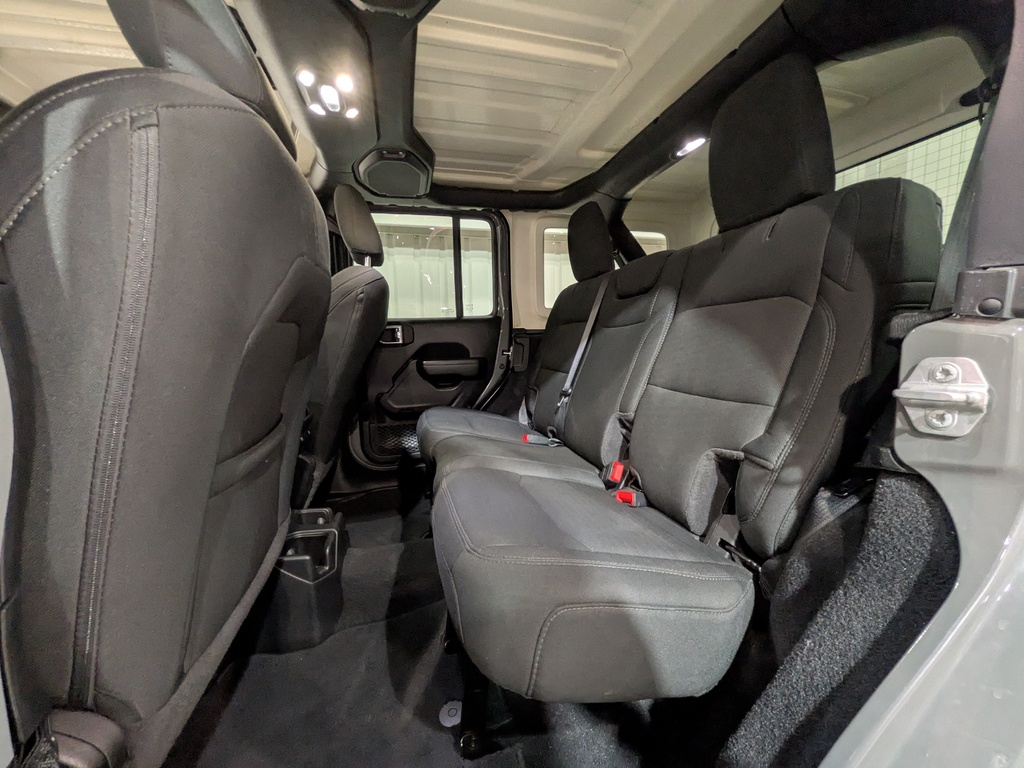 Jeep Wrangler 2021